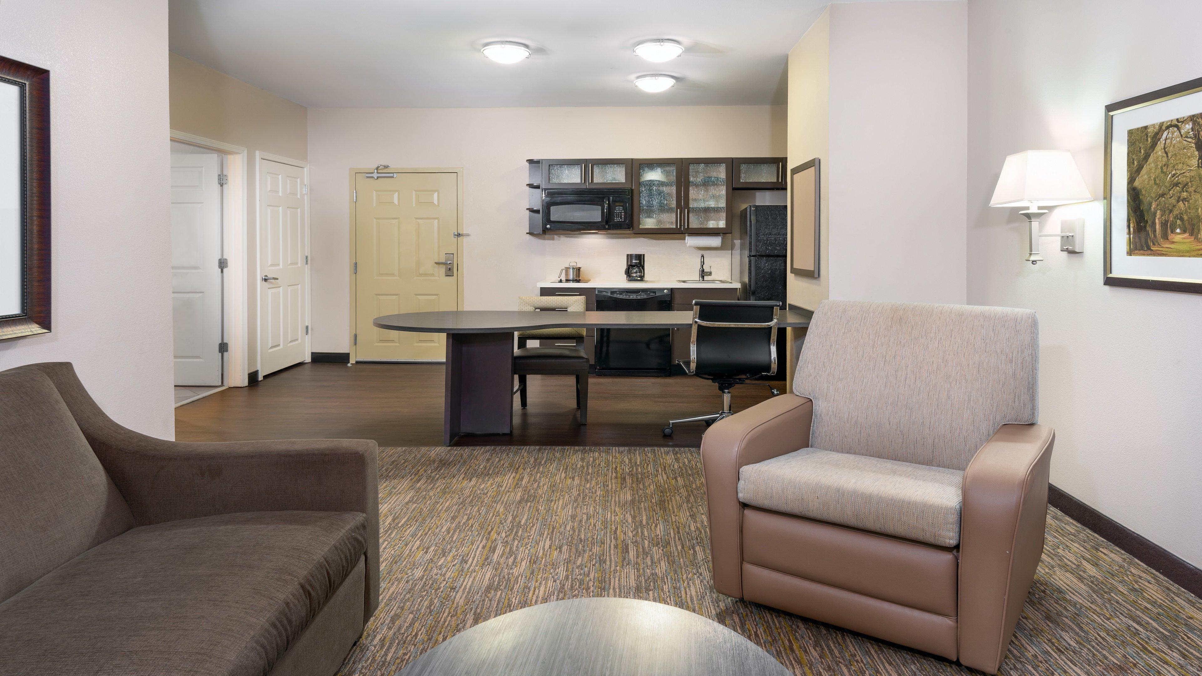 Candlewood Suites Athens By Ihg Екстер'єр фото